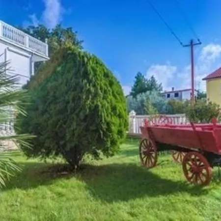 Apartmán Ferienwohnung In Mit Garten, Terrasse Und Grill